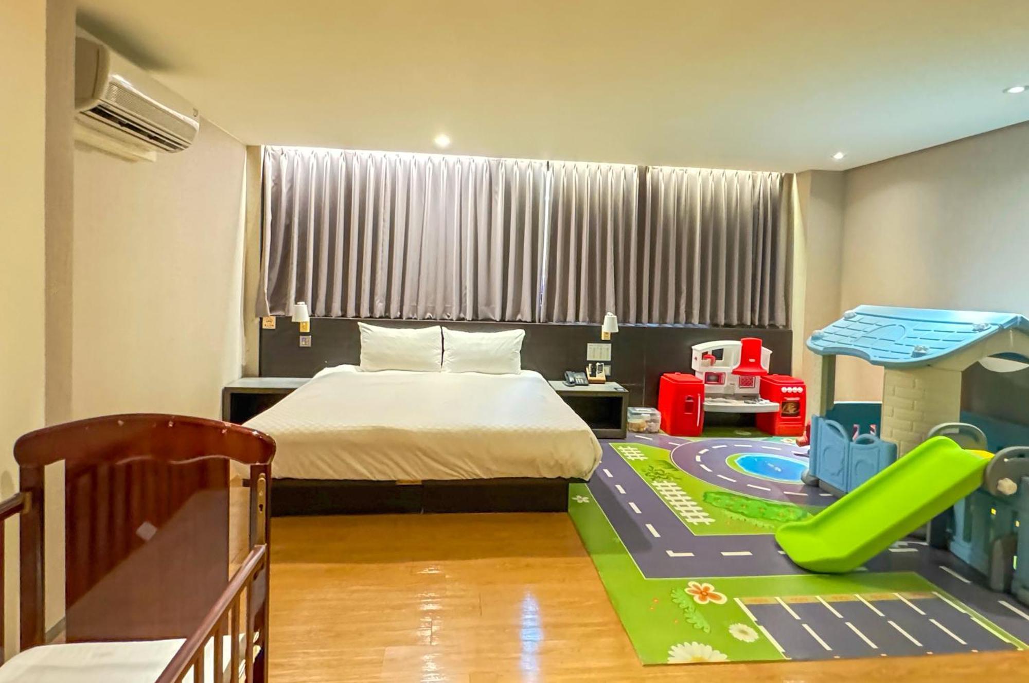 טאיצ'ונג Smile 73 Hotel מראה חיצוני תמונה